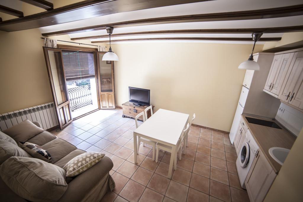 Apartamentos Cine Capicol Albarracín Eksteriør billede